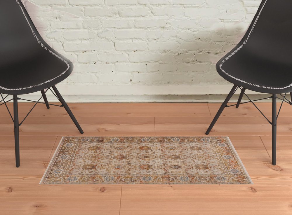 2' X 3' Ivory Oriental Area Rug